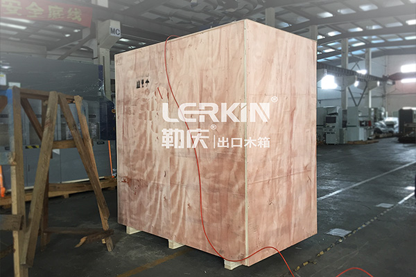 出口木箱