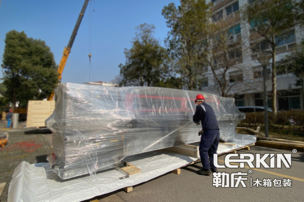 打印机木箱包装
